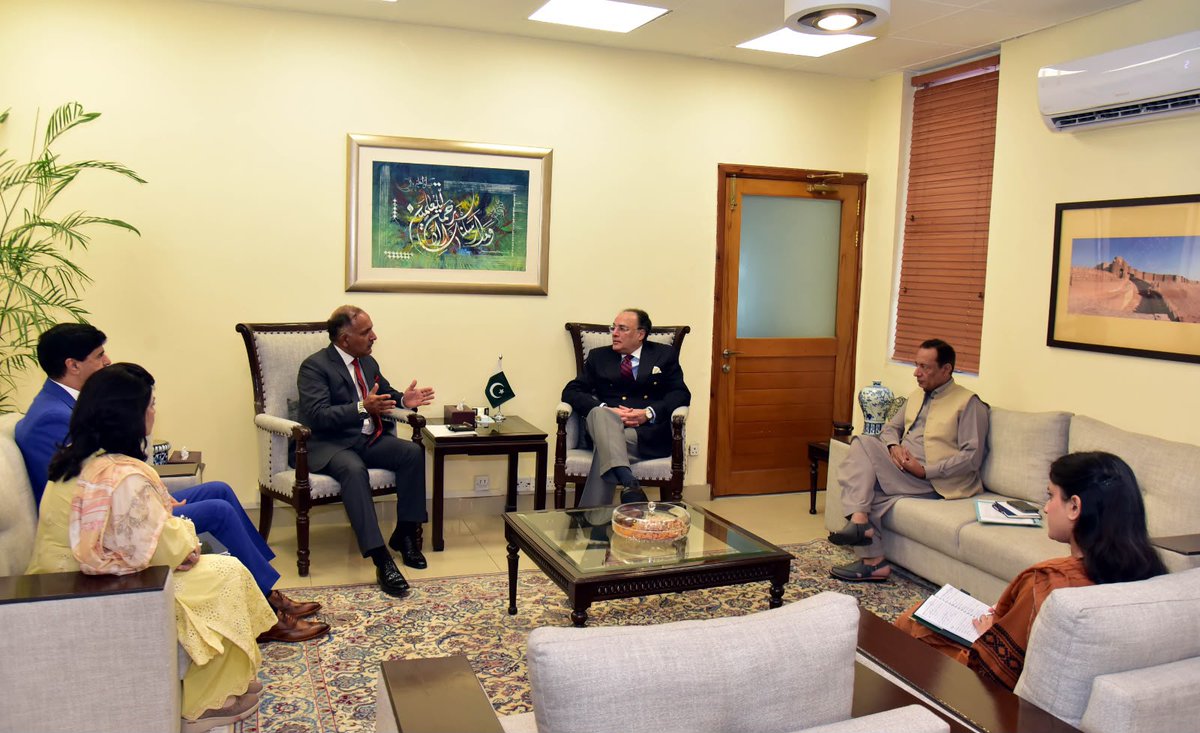 Financegovpk's tweet photo. Finance Minister Meets Outgoing and Incoming NDMA Chairmen, Discusses Disaster Preparedness and Climate Resilience

Federal Minister for Finance and Revenue, Senator Muhammad Aurangzeb, held a meeting with Lieutenant General Inam Haider Malik, outgoing Chairman of the National Disaster Management Authority (NDMA), alongside Lieutenant General Hasan Khattak, incoming Chairman of NDMA, to discuss disaster preparedness, climate resilience and strengthening Pakistan’s capacity to manage climate-related risks.

The Finance Minister highlighted climate change and population growth as Pakistan’s two existential challenges, with far-reaching implications for economic stability, food security, communities and public finances. He noted that during the recent IMF-World Bank Annual Meetings, climate change and its implications for Pakistan featured in discussions with international partners, underscoring the importance of strengthening national preparedness and effective risk management.

Lieutenant General Inam Haider Malik briefed the Finance Minister on Pakistan’s long-range climate forecasting system, which can provide outlooks up to 12 months ahead, and ongoing efforts to further enhance its capabilities. Senator Muhammad Aurangzeb emphasized the importance of translating forecasting into timely decisions and effective early-warning measures. The discussion also highlighted the importance of integrating long-range forecasts with shorter-term monitoring by the Pakistan Meteorological Department (PMD) and other relevant agencies to ensure timely communication and action for vulnerable communities.

The NDMA leadership also outlined initiatives relating to the Global Resilience Hub and the Next Generation Technologies initiative, aimed at helping shift Pakistan from a reactive disaster-response model towards proactive, technology-driven risk reduction. These initiatives could facilitate knowledge-sharing, demonstrate Pakistan’s forecasting capabilities and support greater engagement with international partners.

The meeting highlighted the importance of building sustainable national expertise in climate science and forecasting, supported by clear institutional ownership, structured training and specialised technical personnel. The Finance Minister underscored the need to ensure continuity of expertise and strengthen institutional capacity to support long-term climate adaptation, mitigation and disaster-risk management.

Senator Muhammad Aurangzeb highlighted the importance of mobilising resources for disaster preparedness and climate resilience through effective use of domestic resources and engagement with international development partners. The discussion emphasised prioritising investments and developing practical, implementable projects to strengthen resilience, improve preparedness and deliver measurable outcomes.

The Finance Minister appreciated Lieutenant General Inam Haider Malik’s contributions during his tenure as NDMA Chairman and acknowledged the importance of institutional continuity in strengthening Pakistan’s disaster-management framework. He also conveyed his best wishes to Lieutenant General Hasan Khattak as he assumes responsibility for leading the Authority.

The meeting reaffirmed the importance of strengthening Pakistan’s capacity to anticipate climate-related risks and advance preparedness, adaptation and mitigation through effective coordination, technology and sustainable financing, protecting lives, livelihoods and the economy.
