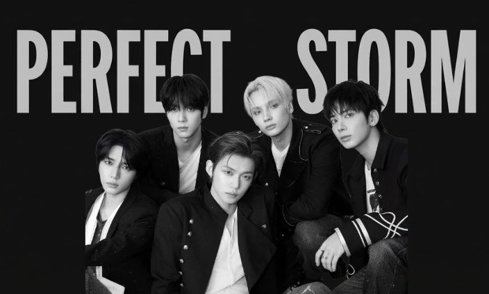 txtmoafrance304's tweet photo. 🚨 MOAS ! Les précommandes françaises pour PERFECT STORM sont désormais ouvertes sur le site de @UMusicFrance ! 

🔗 https://t.co/lyGEoPNh19…

📆 La sortie physique de l’album est prévue en France pour le vendredi 20 novembre ! 

Nous vous tiendrons informés de l’ouverture des précommandes dans les autres enseignes françaises dès qu’elles seront disponibles ! 

#txt #tomorrow_x_together 
#투모로우바이투게더 #PERFECTSTORM @polydorfr 

➡️ Suivez @txtmoafrance304 pour ne rien manquer des dernières actualités et infos sur le concert de Paris ! 🎟️