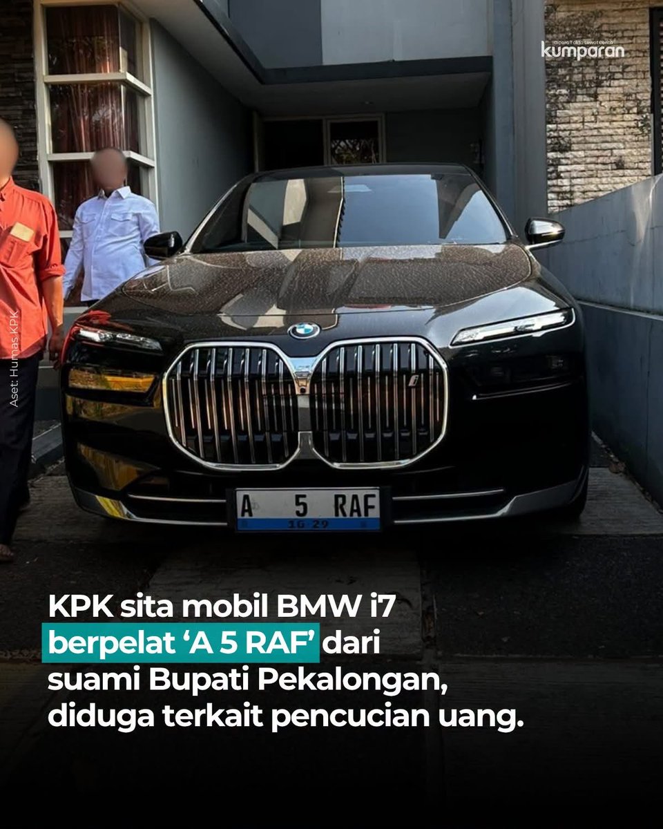 Jateng_Twit's tweet photo. Pingin hidup tenang?😎

Mendekat pada ilahi ❎
Mendekat pada jokowi✅                    

Before (Kemaren)                    After (Hari ini) https://t.co/79lXwdeB5t