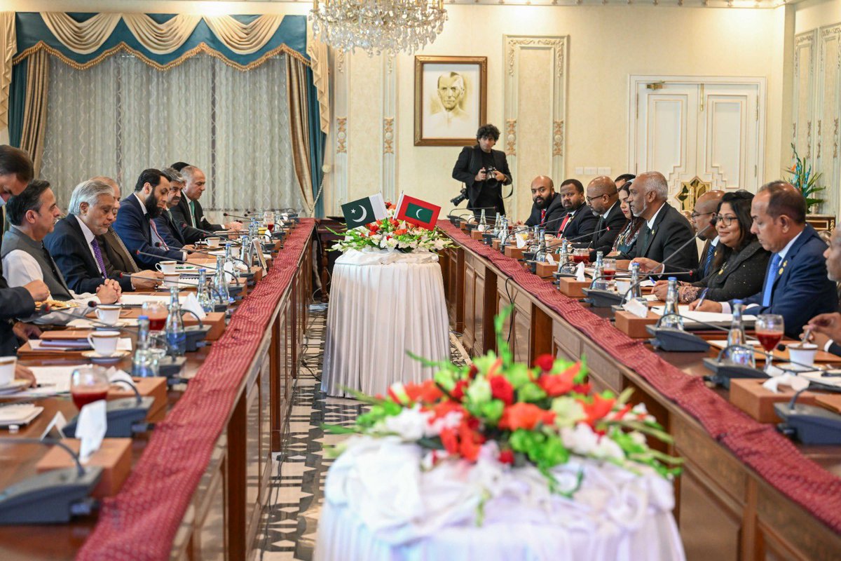 presidencymv's tweet photo. His Excellency President Dr @MMuizzu and First Lady @sajidhaamohamed return to the Maldives following the conclusion of their State Visit to Pakistan.

During the visit, the President held high-level talks with Pakistani leadership, witnessed the exchange of key agreements, and delivered the keynote address at the Maldives-Pakistan Business Forum 2026, highlighting opportunities to expand trade, investment and economic cooperation.

#MaldivesPakistan
