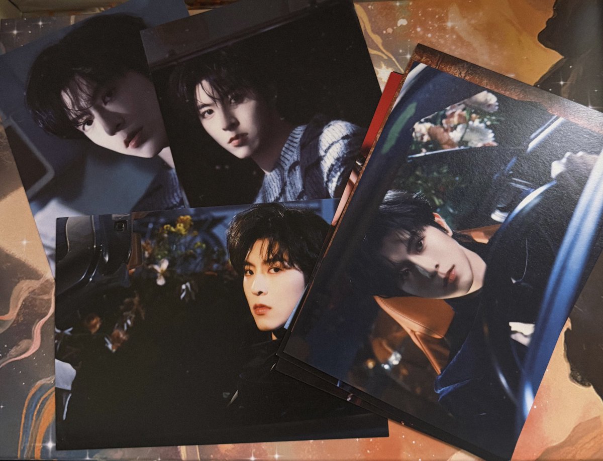 Eqn55's tweet photo. Finally, Qiu’s birthday box 😭🍂🧡
I got so emotional remembering the vlog of him preparing the boxes, how much effort he put into everything, and the way he looked at them
You could feel how much they meant to him
Everything about this box is so beautiful and precious
The pictures? OH MY GOD, every single one of them is a heart attack😭 
And his letter… I don’t even know what to say
The whole box feels so full of life, so warm and so him
It’s like a little piece of Qiu himself, filled with all the love and care he put into it
I’m genuinely so happy to finally have it in my hands I can’t express my feelings and how grateful I am for him