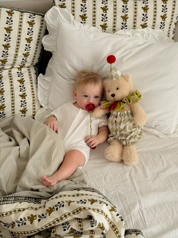 5minutefails's tweet photo. Simply irresistible 🥰🥰
See more:-->https://t.co/GCkc2hYLeq
#lovebaby #funnybaby #cutebaby #babyfever #lovelybaby #babyphoto #newbornbaby #5minutefails https://t.co/mESqZe9NAH