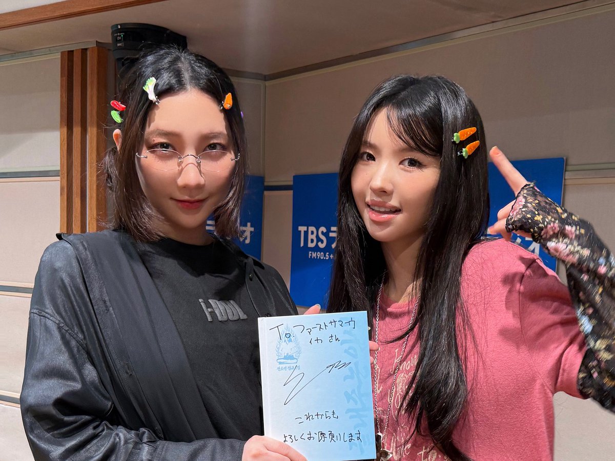 i_dle_JP's tweet photo. [📸] 261023 @uikatonjinchi 

#아이들 #idle #アイドゥル
#소연 #SOYEON #ソヨン https://t.co/AONIsrDIfE