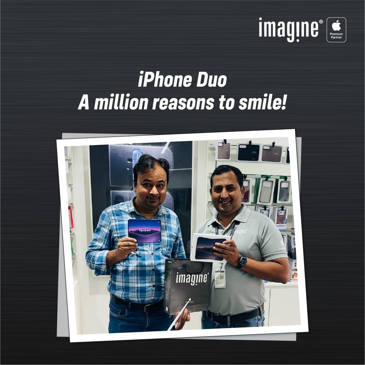 ImagineApplePR's tweet photo. New iPhone. New excitement. Happy smiles! 📱✨

Celebrating happy customers and unforgettable moments at the iPhone Duo Launch at imagine! 🎉

Here's to new beginnings, exciting upgrades, and the joy of bringing home your favourite iPhone.

Thank you for being part of the celebration! ❤️

#Tresor #Imagine #iPhoneDuoLaunch #HappyCustomers #iPhoneLaunch #AppleExperience #NewiPhone #CustomerHappiness