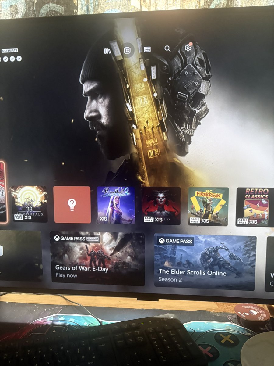 WatsonRPGs's tweet photo. Turned on my XBOX this morning to have my background changed to COD

I’ve absolutely no interest in playing the game whatsoever and I get small ads on the dashboard and boot up ads asking to buy the game etc, heck my degree is in PR 

But changing my background? Nah absolutely not