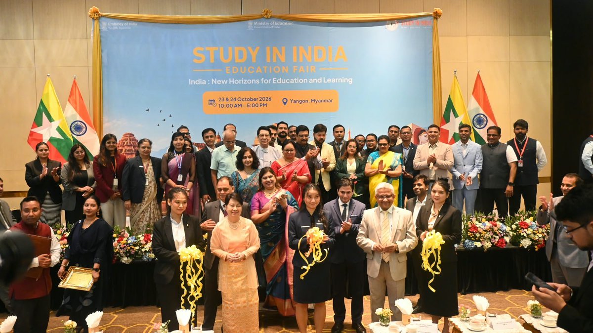IndiainMyanmar's tweet photo. Sharing some more pics.
#StudyInIndia https://t.co/rI7ukF40a3