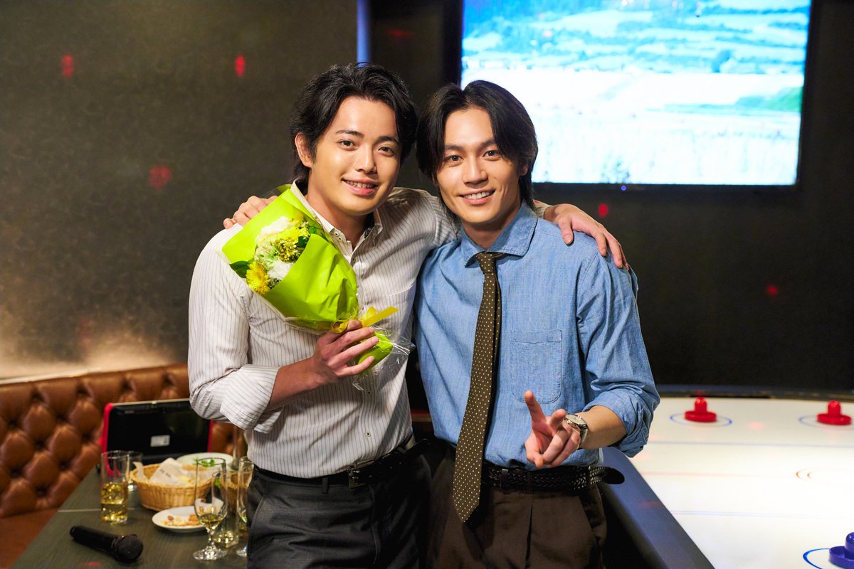 oricon's tweet photo. Travis Japan松田元太主演💙
『はだかんぼうたち』第4話
⠀
吉澤閑也がサプライズ出演✨️
松田の姿に「リスペクトを感じました」
https://t.co/8jsG9zXP99
⠀
傷を抱える鯖崎(松田)を受け止める桃(加藤ローサ)
全てを肯定し、深く結ばれる2人にSNS悶絶❗️
⠀
#はだかんぼうたち https://t.co/Ej5VOpvVk8