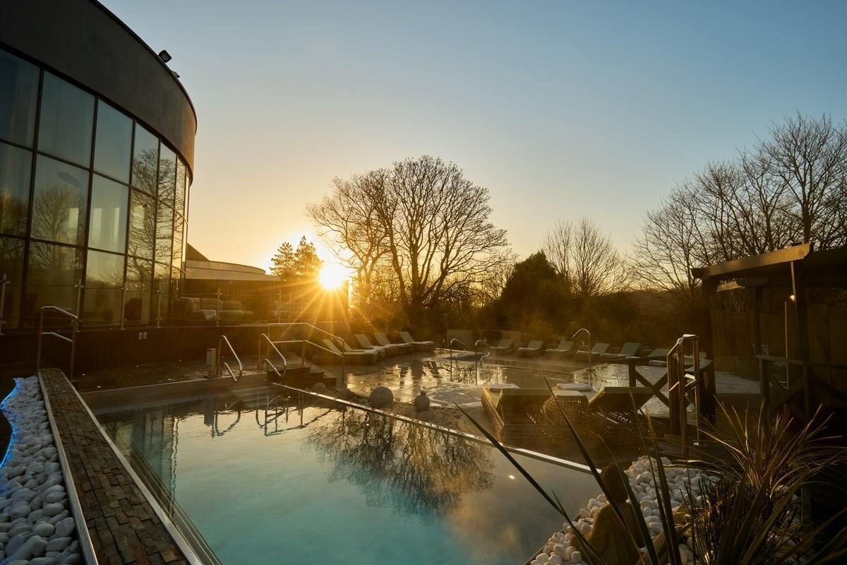 GoodSpaGuide's tweet photo. Specialist touch by the coast: Serenity Spa at Seaham Hall's therapists are now qualified in ishga Nurturing Touch, an SATCC-accredited programme for guests touched by cancer. https://t.co/GZeelwyLXM https://t.co/BLrRe7b94C