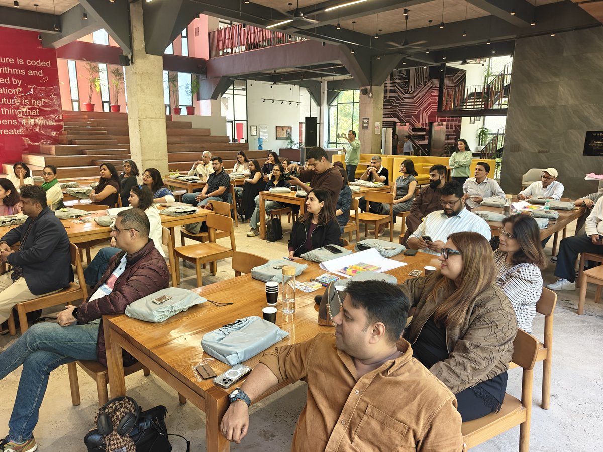 amithpr's tweet photo. The Solan Brand Retreat with 40 of India's brightest marketing and communication minds at Shoolini University 

Thanks @value_360 and @ShooliniUniv https://t.co/J5DNBnfRlk