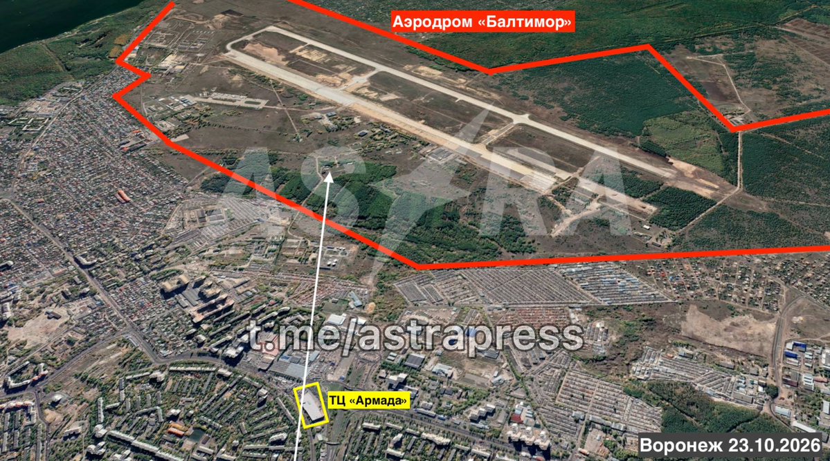 LXSummer1's tweet photo. 🇷🇺 Voronezh region, Russia ❗ 
💥🔥 A fire broke out near Baltimor military airfield in Voronezh on October 23, 2026, following a reported drone attack. ASTRA identified flames and smoke in eyewitness footage. Regional Governor Alexander Gusev said falling debris from intercepted aerial targets ignited dry grass; the fire was extinguished. No casualties were reported, while nearby outbuildings and several cars were damaged. The airfield hosts Russia’s 47th Guards Bomber Aviation Regiment.