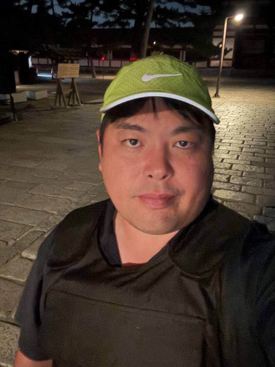 hezuruy's tweet photo. 小鹿さんも奈良も守る。
夜間パトロールを実施しています。
奈良の誇りである鹿さんを傷付けた犯人はさっさと出てこい。
こんな状況の中で家に帰っても腹が立って寝れんわ。 https://t.co/D2WkM7E7RZ
