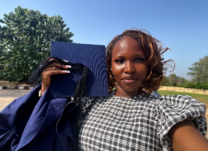 miss_lamideee's tweet photo. Bachelor's Degree Holder. 👩‍🎓❤️
#UNILORIN41stConvocation https://t.co/Vzt44UVX4d