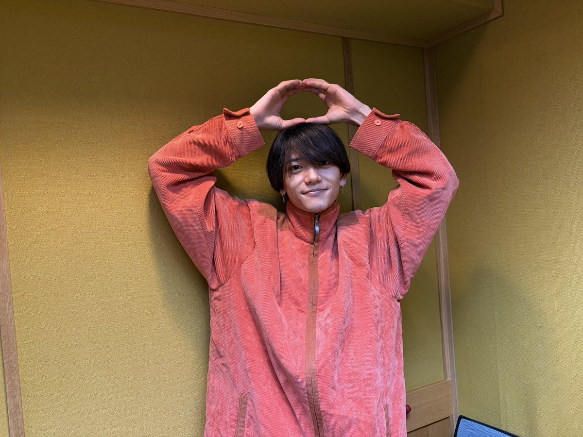 FM802_PR's tweet photo. 📢まもなく20時からは、
#FANTASTICS #中島颯太 の
『DESIGN YOUR FANTASTIC FUTURE』

生放送でお届けします!

JR東海 #推し旅 と連動した月イチコーナー『FUN!FUN!FLOWER with FANTASTICS』🌼

今回のゲストはFANTASTICS【 #世界】✨

レギュラーコーナー
『FANTASTIC CHOICE!!!』へのメッセージもお待ちしてます🤲

お聴き逃しなく♬

#FM802  #DYFF   
@fantastics_fext