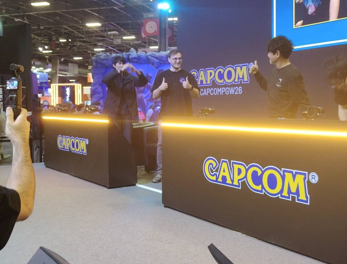 SpikeShadowhunt's tweet photo. I played with Ryozo Tsujimoto and Takuro Hiraoka on stage at #pgw26
We defeated Teostra (they said it was the first on stage, they didn't clear any in Tokyo, so is world 1st 🤯) #mhwilds #ascendance
Wonderful experience, thanks again. I have the video 👀 https://t.co/tamxm2ZKQ0