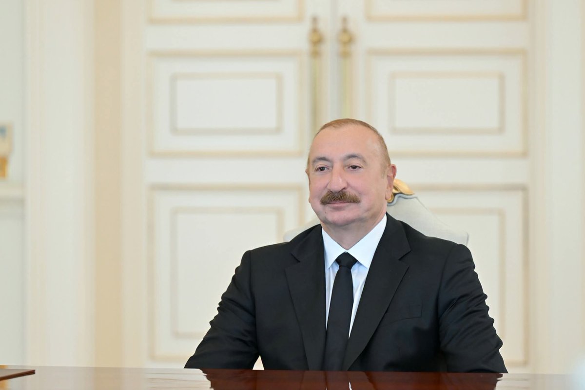YAP_1992's tweet photo. Prezident İlham Əliyev Hindistanın xarici işlər nazirini qəbul edib.

https://t.co/oyTYcX2TYt https://t.co/3DxOlVtueu