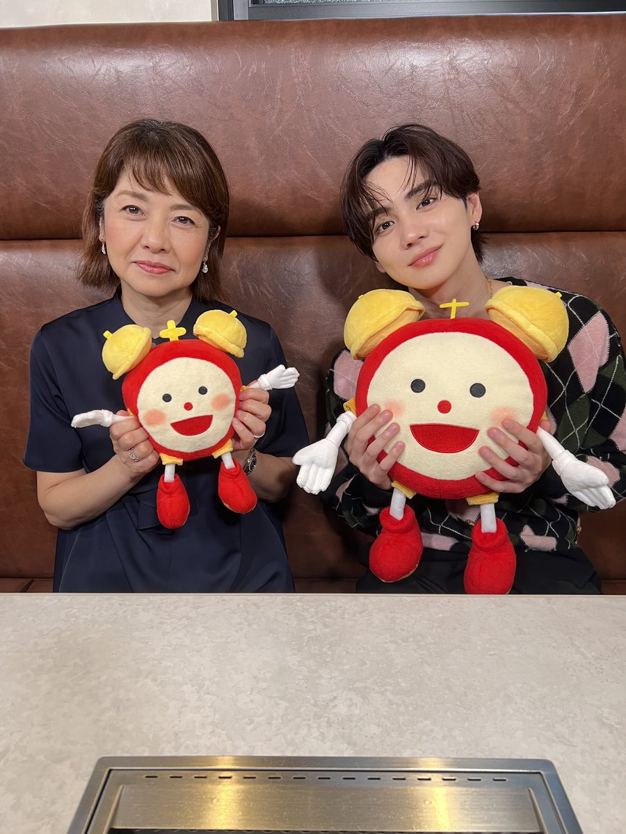 cx_mezamashi's tweet photo. あす24日(土)のキクエとイクヨ！は
吉野北人さん（THE RAMPAGE）が登場❣

和牛の魅力を追求する老舗が
恵比寿に初めて焼き肉店をオープン🥩✨
希少部位や“溶ける”ローストビーフなどを堪能したよ😋

映画「昨夜は殺れたかも」のお話も🎬

7時20分ごろ放送予定 https://t.co/WmpekMmudk