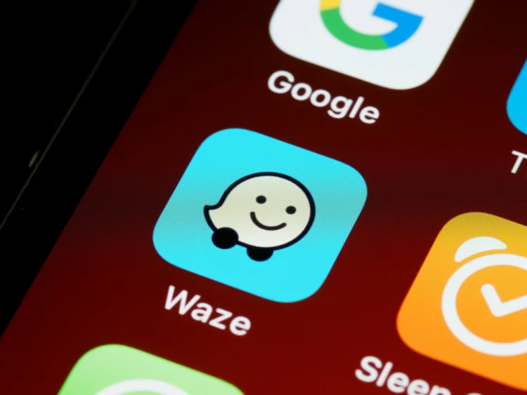 LowyatNET's tweet photo. Govt Wants Waze To Explain How It Handles Malaysians’ Data

https://t.co/whsstO8hRv https://t.co/LWBIfRjVYJ