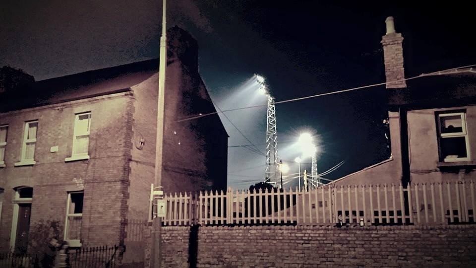 gerrytastic's tweet photo. The last games in Dalymount under lights this weekend. 

The inaugural game was Arsenal v a Bohemian XI with the Gunners winning 8-3 on 7th March 1962.

Bohs next played Rovers in the FAI Cup the following week but it was a 3.30 kick off in March so no lights were on. https://t.co/W9sU53QIbH