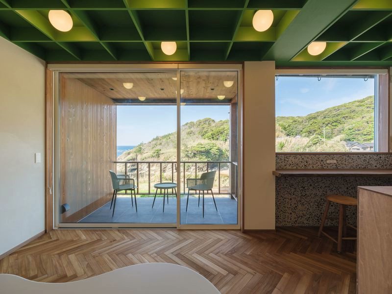 tecture1's tweet photo. 【1年前を振り返りー多様なリノベーションの手法を体感できる宿｜A hotel where visitors can experience diverse renovation techniques】

umieru / U設計室
Design Keywords…
古民家改修 / 1棟貸し宿 / リノベーション手法を体感できる展示場 / 丹後の風景を守り継ぐ

詳しい設計背景や、より多くの画像はリンクから▼▼▼ 
https://t.co/SGkGzUpqcc 

#TECTUREMAG過去記事 
#TECTUREMAG1年前を振り返り

Photo: Shotaro Kaide