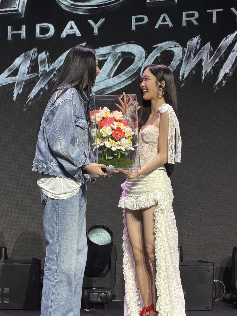 Faye35911's tweet photo. สายเป CEO

ATOM SLAY DOWN BD PARTY 2026
#AtomBirthdaySlayDown https://t.co/A2IsHtNbXx