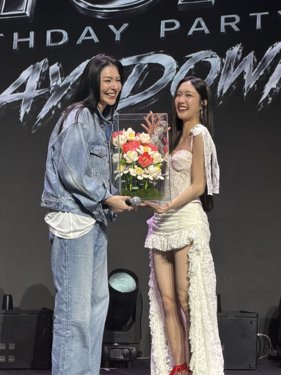 Faye35911's tweet photo. สายเป CEO

ATOM SLAY DOWN BD PARTY 2026
#AtomBirthdaySlayDown https://t.co/A2IsHtNbXx