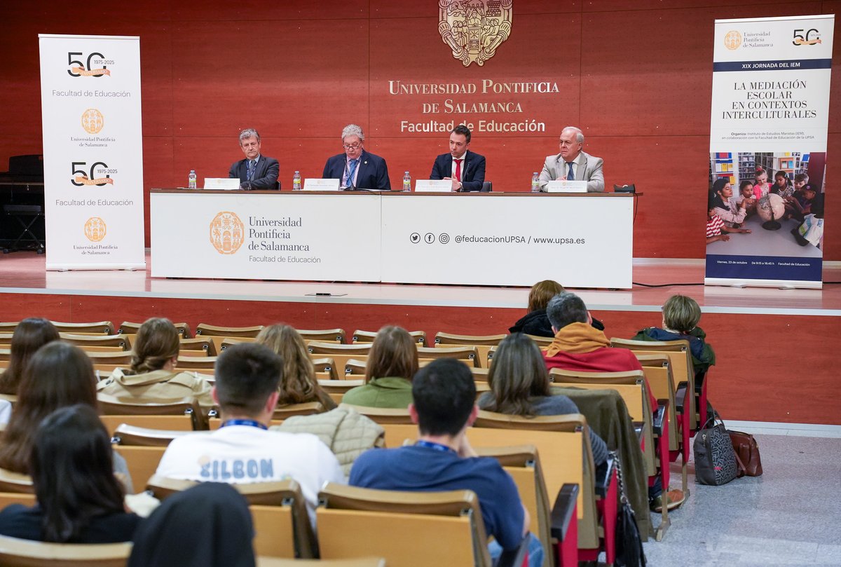 upsa's tweet photo. 🤝 La UPSA acoge la XIX Jornada del Instituto de Estudios Maristas para reflexionar sobre la mediación escolar, la convivencia pacífica y la interculturalidad.
https://t.co/HEnui0J0VN

#UPSA #Educación https://t.co/gsNNnONi8U