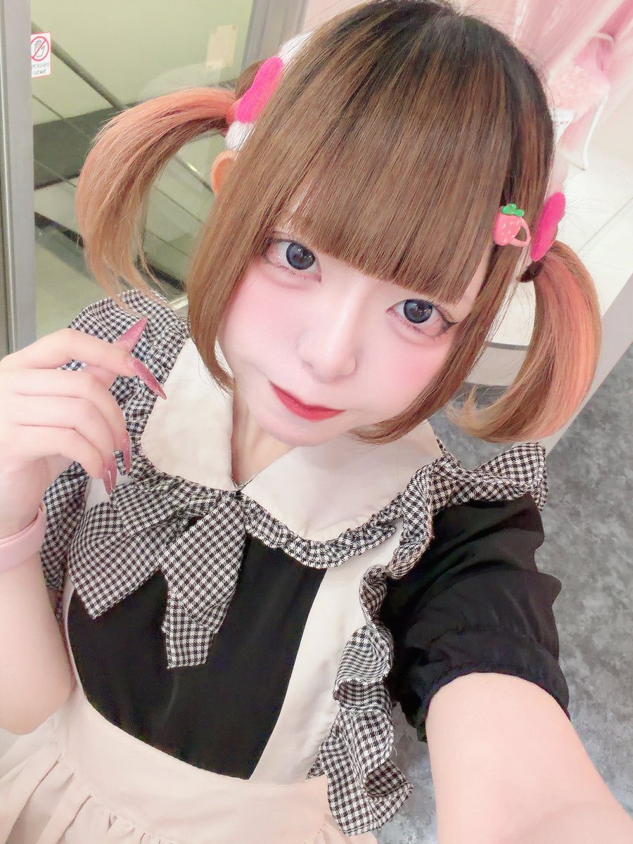 aspiration_mea's tweet photo. ろろさん生誕1日目｡°(♥ω♥)｡ #えんぴゅあ https://t.co/9nstgrcHAq