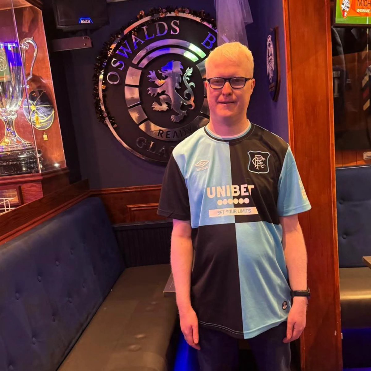 OswaldsBar's tweet photo. Of course our Ryan is first in with the new Rangers top..😁

What's your thoughts on it? 

#thepeoplespub https://t.co/pUxwGBHrtt