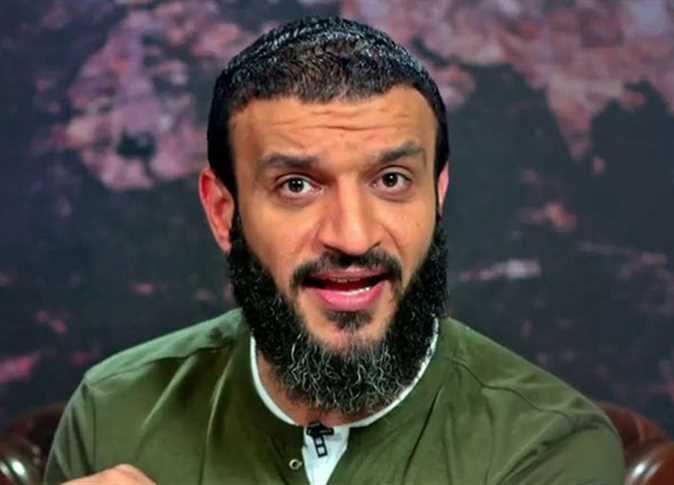 drahmedataya's tweet photo. هذا الشخص إيراني كذاب مصري اسمه عبدالله الشريف !! 
يزيف حقائق ما يجري في اليمن .. 
ويستهين بدماء الشعب اليمني ..
لا أدري من يخدم بهذا الحقد ضدنا وضد بلاد الحرمين الشريفين !!

القاضي د. أحمد عطية https://t.co/DEcpGmDsqp