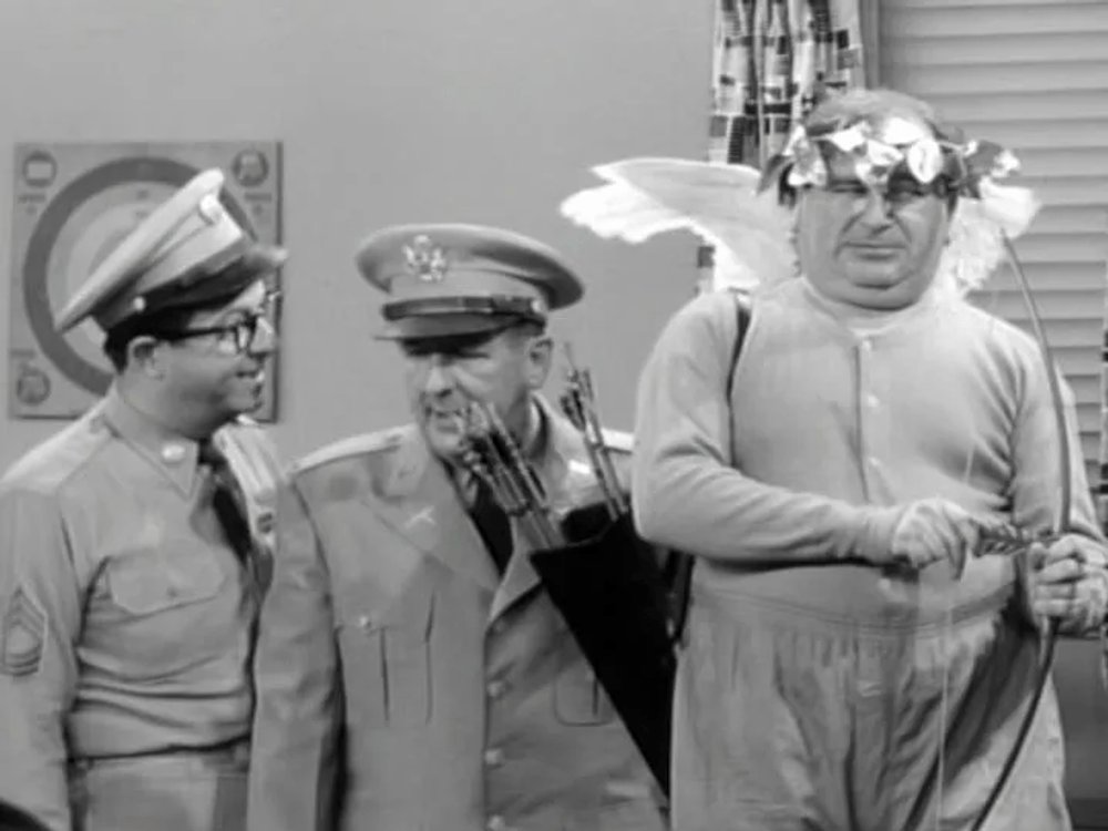 AiredOnTVToday's tweet photo. 70 years ago on October 23, 1956, TV show 'The Phil Silvers Show' aired episode "Bilko's War Against Culture" https://t.co/xa22QMRibZ