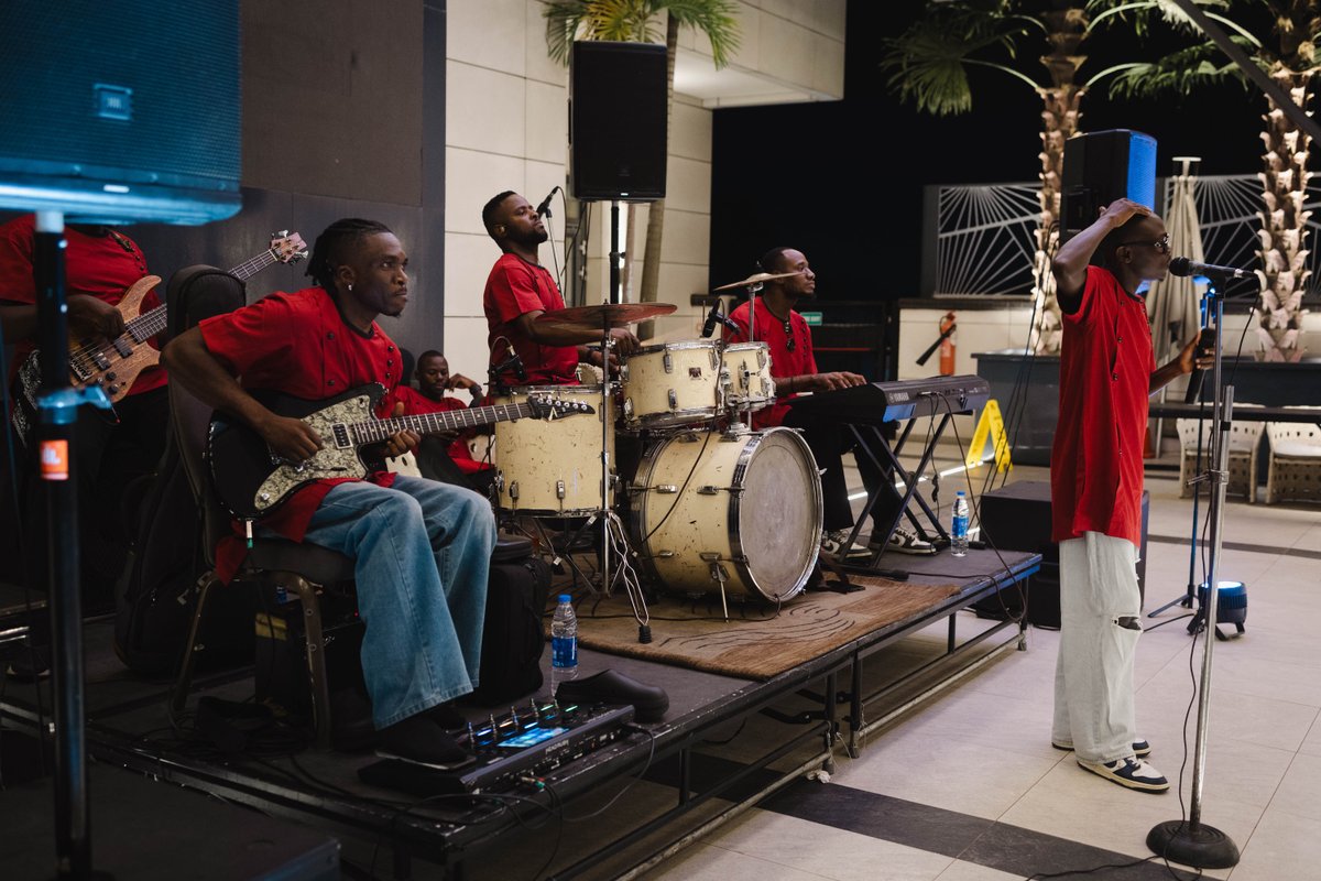 MarriottIkeja's tweet photo. • Friday Night Live on Azure Terrace • 

Join us for an evening of great tunes and delicious treats from 7:30 PM to 10:30 PM.

Click the link in bio to reserve!

#LMHI #lagosmarriotthotel #marriottikeja #marriottintlmea #marriottbonvoy #FNL #fridaynightlive https://t.co/rX4teX1z07