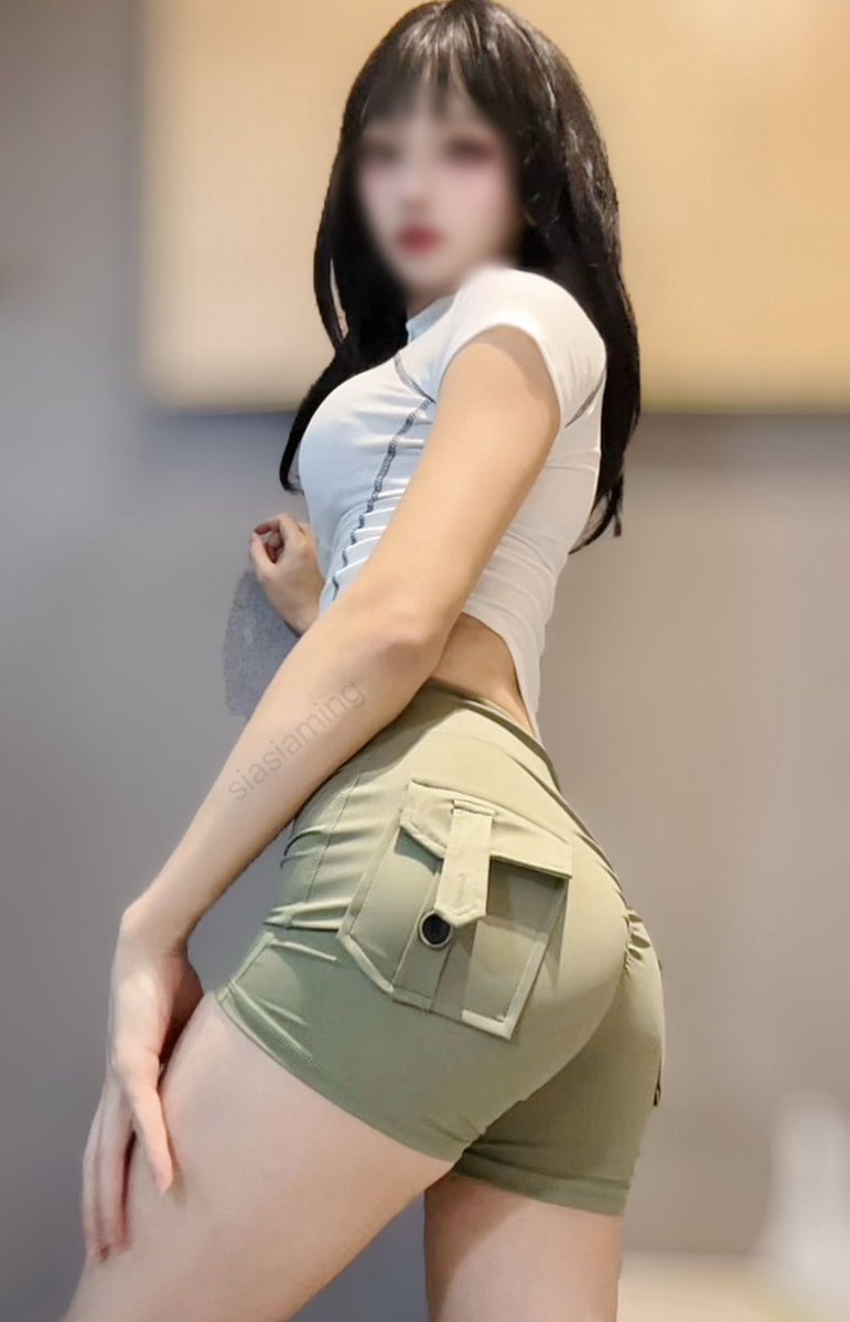 siamingcd's tweet photo. 레깅스좀 더 사야겠다…
뒤 vs 앞 https://t.co/yEGniSWlKz