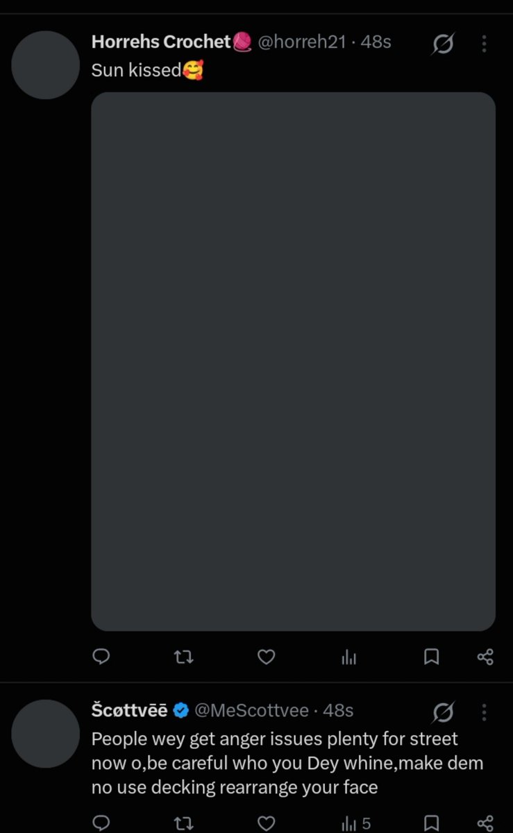 Mobyle001's tweet photo. Mtn my ass I'm done, e better make I go sleep, useless network https://t.co/LU8md4iAQ0