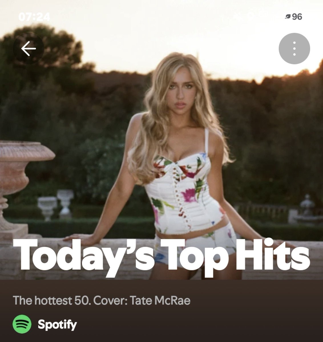 TateStats's tweet photo. “Today’s Top Hits” — Spotify Playlist:

#1. “Housewife” — (+5)
*New Peak* https://t.co/orqR5xoDqD