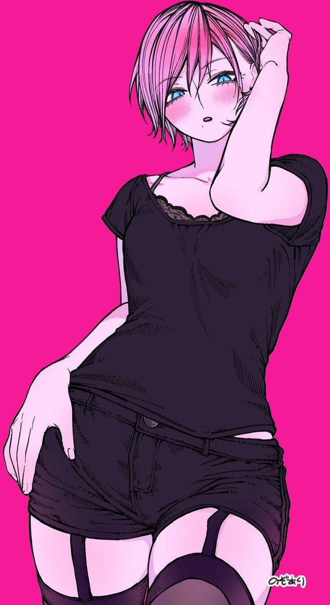 Nozoari144's tweet photo. お姉さんの太もも https://t.co/Y4T4NPovQV