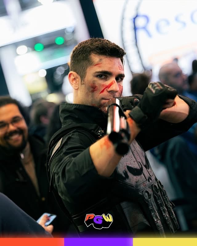 ParisGamesWeek's tweet photo. 🔥 L’ambiance est électrique ce vendredi à la PGW 
Des moments intenses, du partage, et une vibe unique 💜
Que le spectacle continue !

📸 Crédit photo : @benaubert

#PGW2026 #ParisGamesWeek https://t.co/enkIRTdcWK