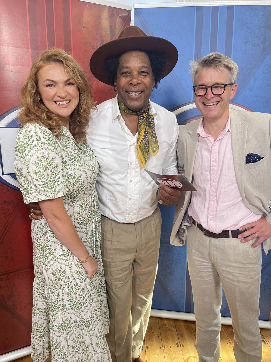 MrSebDaniel's tweet photo. A fab new episode coming to you today on @BBCBargainHunt I will be visiting the @damirHhrossxY 
Don’t miss this one it’s a belter
@BBCiPlayer 
@IritaMarriott 
@jonathanprattJP https://t.co/cq1vYp4vVj