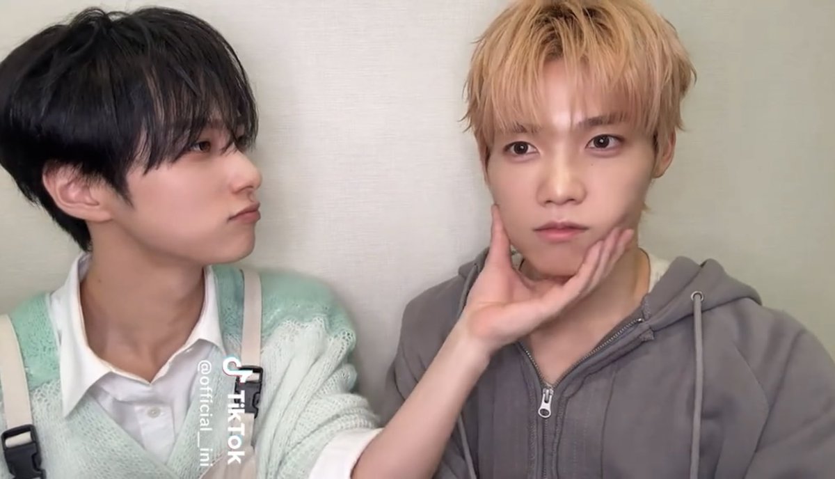 msya1010's tweet photo. ましゃたく𝑭𝑶𝑹𝑬𝑽𝑬𝑹…💛🧡 https://t.co/DNj1Xg9hG1