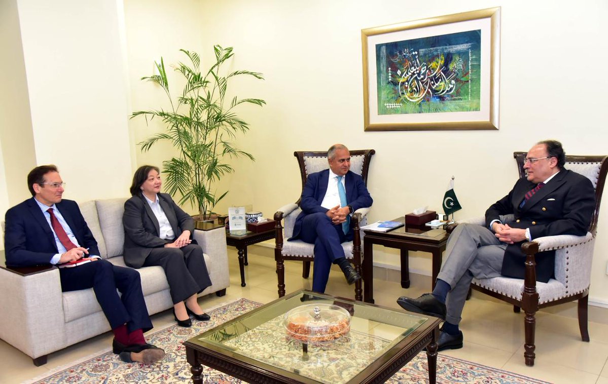 Financegovpk's tweet photo. Finance Minister, World Bank Discuss Pakistan’s Macroeconomic Stabilisation, Reform Agenda and Priorities for Investment-Led Growth

Federal Minister for Finance and Revenue, Senator Muhammad Aurangzeb, held a meeting with Mr. Sandeep Mahajan, Regional Practice Director for the Prosperity Vertical for the Middle East, North Africa, Afghanistan and Pakistan (MENAAP), World Bank, accompanied by Ms. Bolormaa Amgaabazar, Country Director, and Mr. Simon Andrews, Division Director, International Finance Corporation (IFC), to discuss Pakistan’s economic reform agenda, the transition from stabilisation to sustainable growth, and priorities for strengthening investment and private-sector activity.

Mr. Sandeep Mahajan congratulated Pakistan on restoring macroeconomic stability and commended the Government’s effective management of the recent crisis arising from regional conflict. He noted that the buffers built through stabilisation efforts and a timely policy response had helped Pakistan manage external pressures. The World Bank representatives emphasised the importance of sustaining these gains through continued reforms and effective implementation.

Senator Muhammad Aurangzeb emphasised that the Government’s priority was to make macroeconomic stability durable and translate it into sustainable growth and investment led, export led. He noted that Pakistan had regained access to international capital markets, including through its recent US$3 billion Eurobond issuance with 5 year and 10 year maturities. He also mention about ensuring a pathway for further credit rating upgrades. He highlighted the importance of building on this progress, strengthening investor confidence and improving Pakistan’s sovereign credit profile.

The Finance Minister discussed the importance of a credible transition framework that sustains fiscal discipline, addresses external-sector vulnerabilities and strengthens the foundations for private sector investment-led responsible and sustainable growth. The discussion also covered drawing on international experience in strengthening fiscal frameworks and policy credibility to manage external risks and support investor confidence.

The meeting also covered policy continuity as a key requirement for sustained economic progress. Senator Muhammad Aurangzeb noted that investment and productivity depend on a predictable policy environment and consistent implementation. 

The Finance Minister and the World Bank representatives exchanged views on the Government’s growth and jobs agenda, including opportunities to strengthen private-sector investment, improve the regulatory environment and mobilise financing for infrastructure. The discussion covered privatisation, the importance of clear regulatory frameworks and credible post-privatisation arrangements, and the potential to develop infrastructure projects through appropriate financing structures and collaboration with development partners.

Both sides reaffirmed the importance of continued cooperation between Pakistan and the World Bank, with a shared focus on sustaining macroeconomic stability, advancing structural reforms, strengthening policy continuity and translating reform gains into investment, employment and improved economic opportunities for the people of Pakistan.