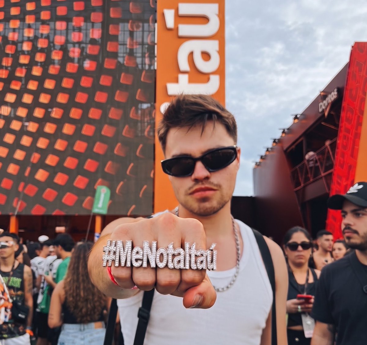 Felipelopesreal tweet picture