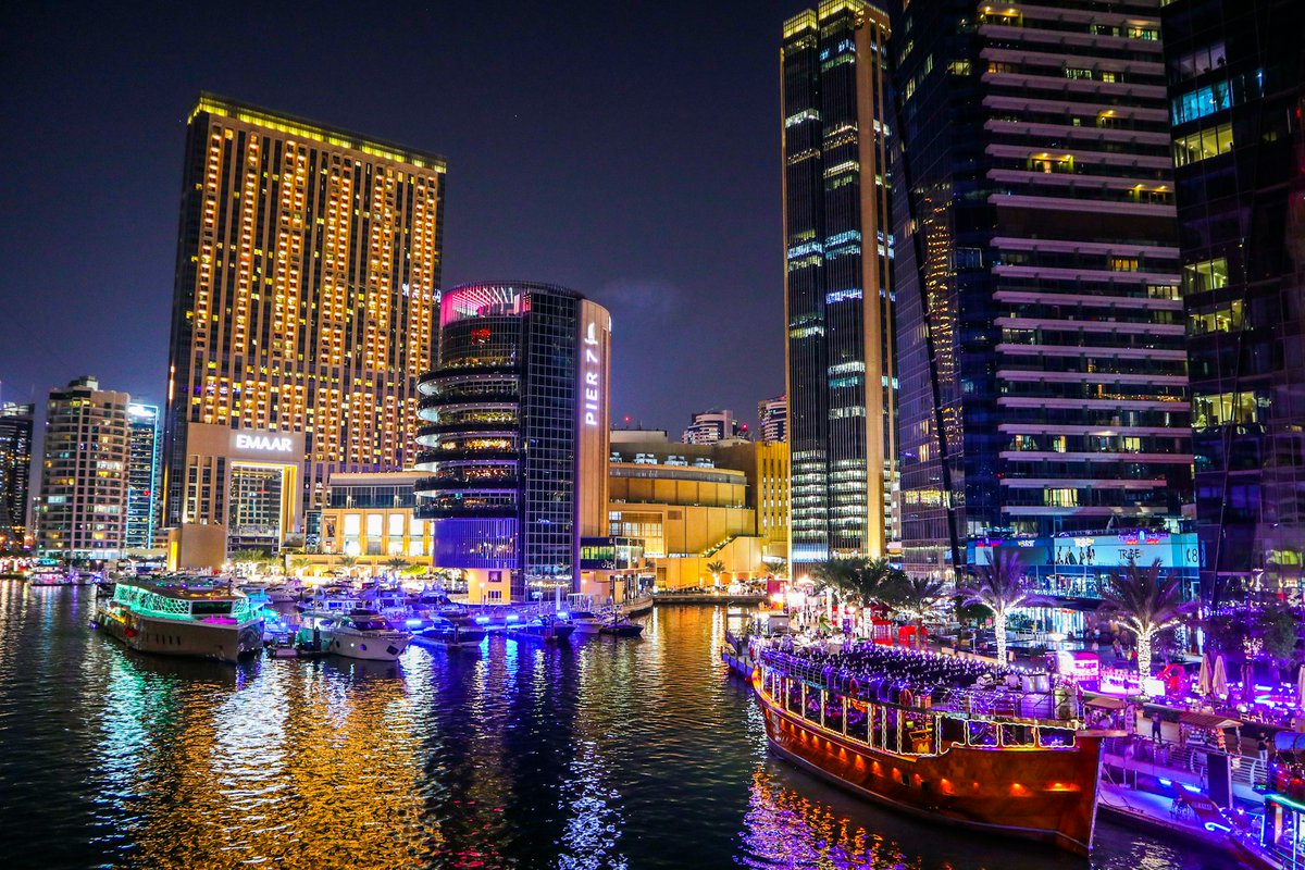 sanfrd's tweet photo. Experience Dubai in luxury: 4 nights at Hyatt Regency, Burj Khalifa views, desert safari with BBQ, dhow cruise dinner, city tour, monorail, and airport transfers. From US$312 per person for 4 travelers. https://t.co/mxcMQdYbnA