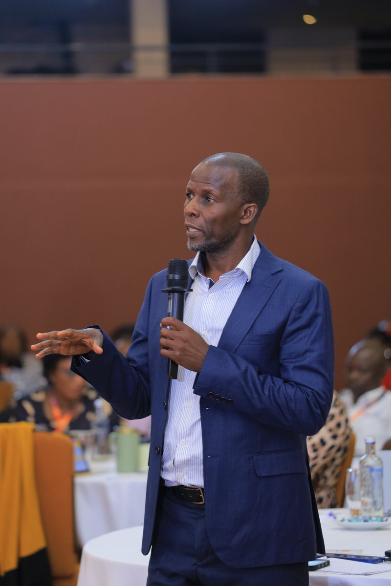EYUganda's tweet photo. Day 3 of the #EYTaxRetreatUg has been extra active!

Engaging sessions, lively discussions and meaningful connections have kept the energy going as we wind down the day.

More moments from a day of learning and collaboration!

#ShapeTheFutureWithConfidence https://t.co/7txKHbEtcA