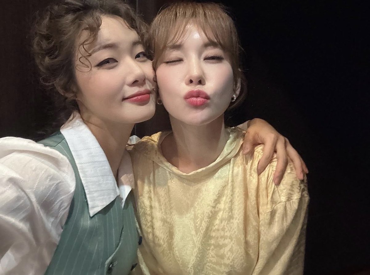 sinecure1121's tweet photo. 😘 https://t.co/VUgMzhroSM