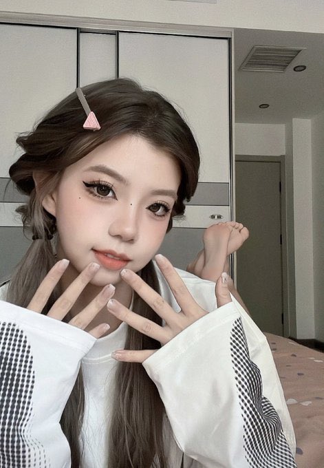 beibeijiang528's tweet photo. 快！！

射给我🙄 脚底板
#女神 #反差 #母狗 #北北酱 https://t.co/48v4ln1fvc