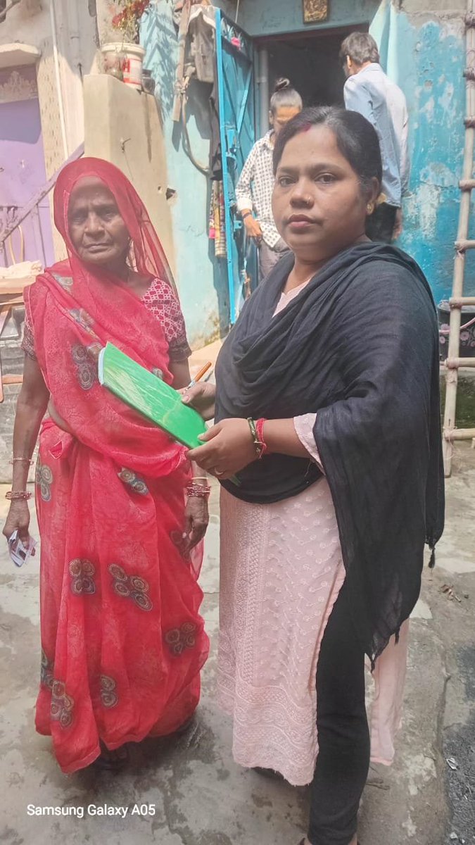 dm_northeast's tweet photo. Glimpses of house-to-house ASDD List re-verification conducted by BLO at PS-122, AC-63 Seemapuri, District North East Delhi under SIR-2026 on 23.10.2026.

#SIR2026 #sirdelhi 

@ECISVEEP
@CeodelhiOffice https://t.co/bjckVZJB9e