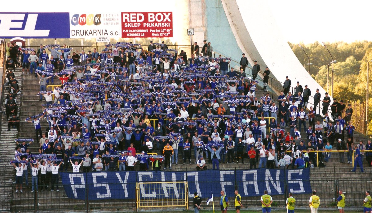 gra_gitara's tweet photo. 1999.09.12 Lech Poznań - Ruch Chorzów https://t.co/2LpRYhBjgD