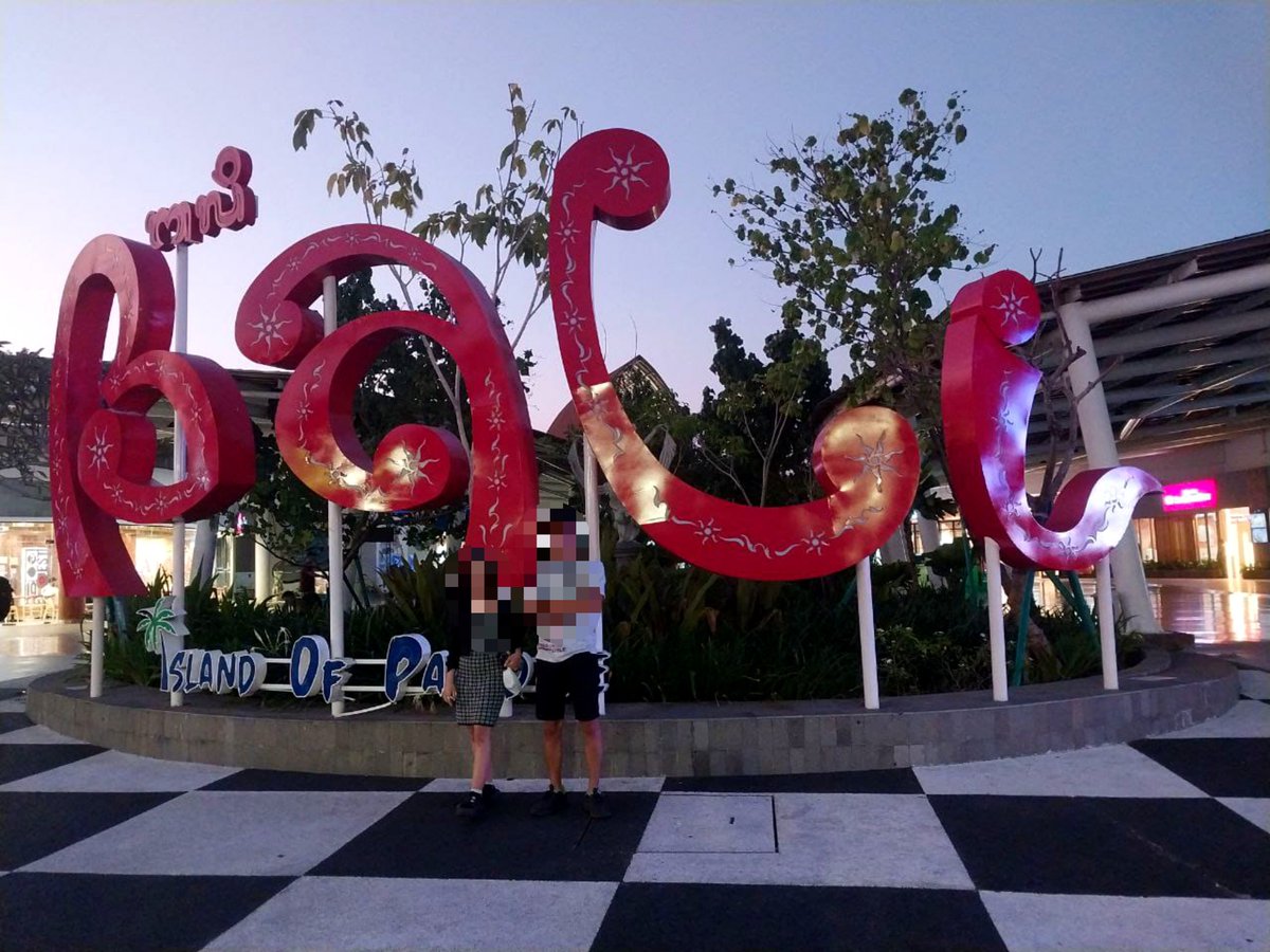 Naadhy05's tweet photo. Jngan tanya lg d bali ya... ini foto re-post okee.  😂😂😂😂 https://t.co/siMTTD7z2T