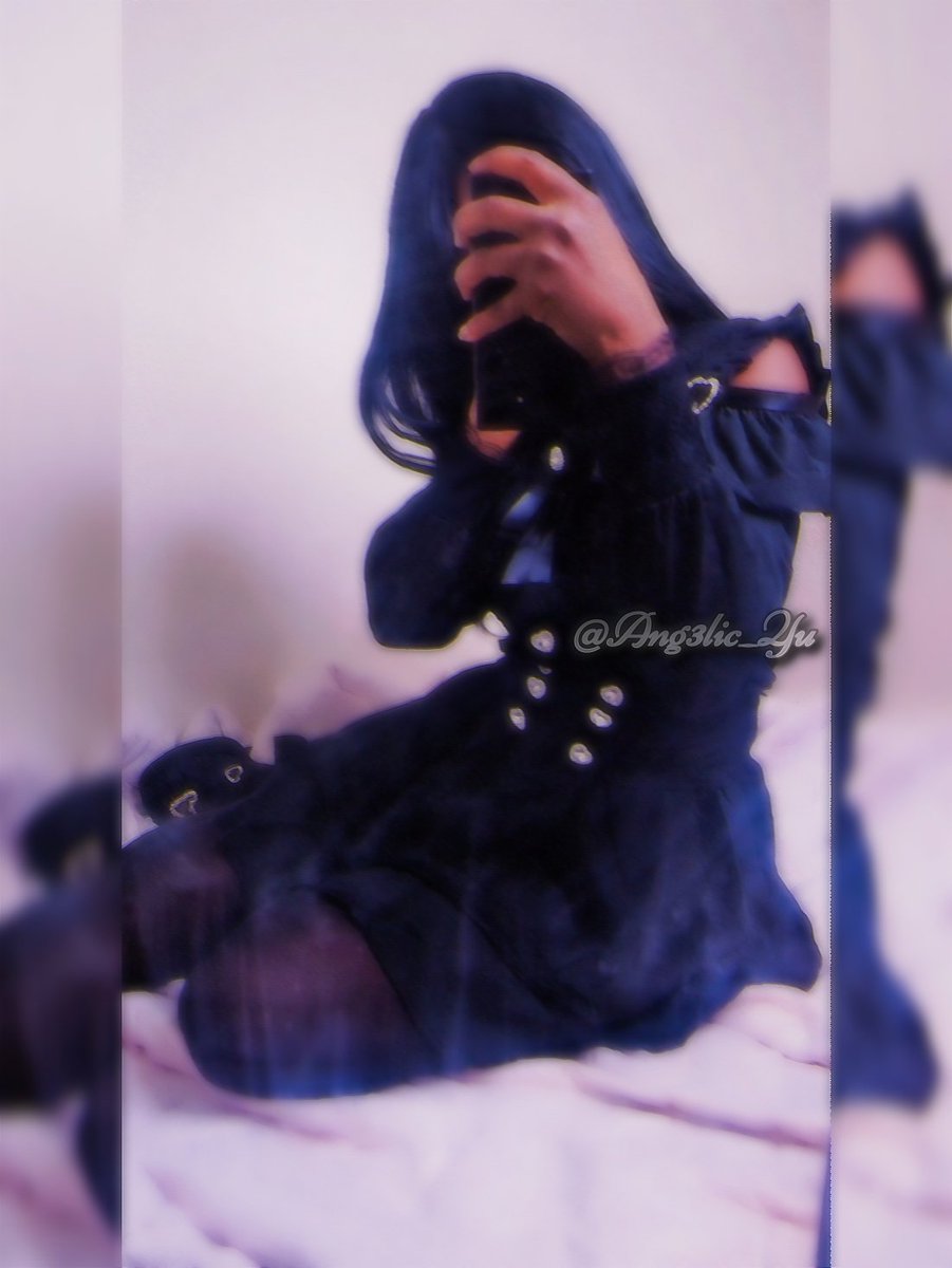 Ang3lic_Yu's tweet photo. a doll in black 💭🖤✨ https://t.co/SRcvPUPPZf