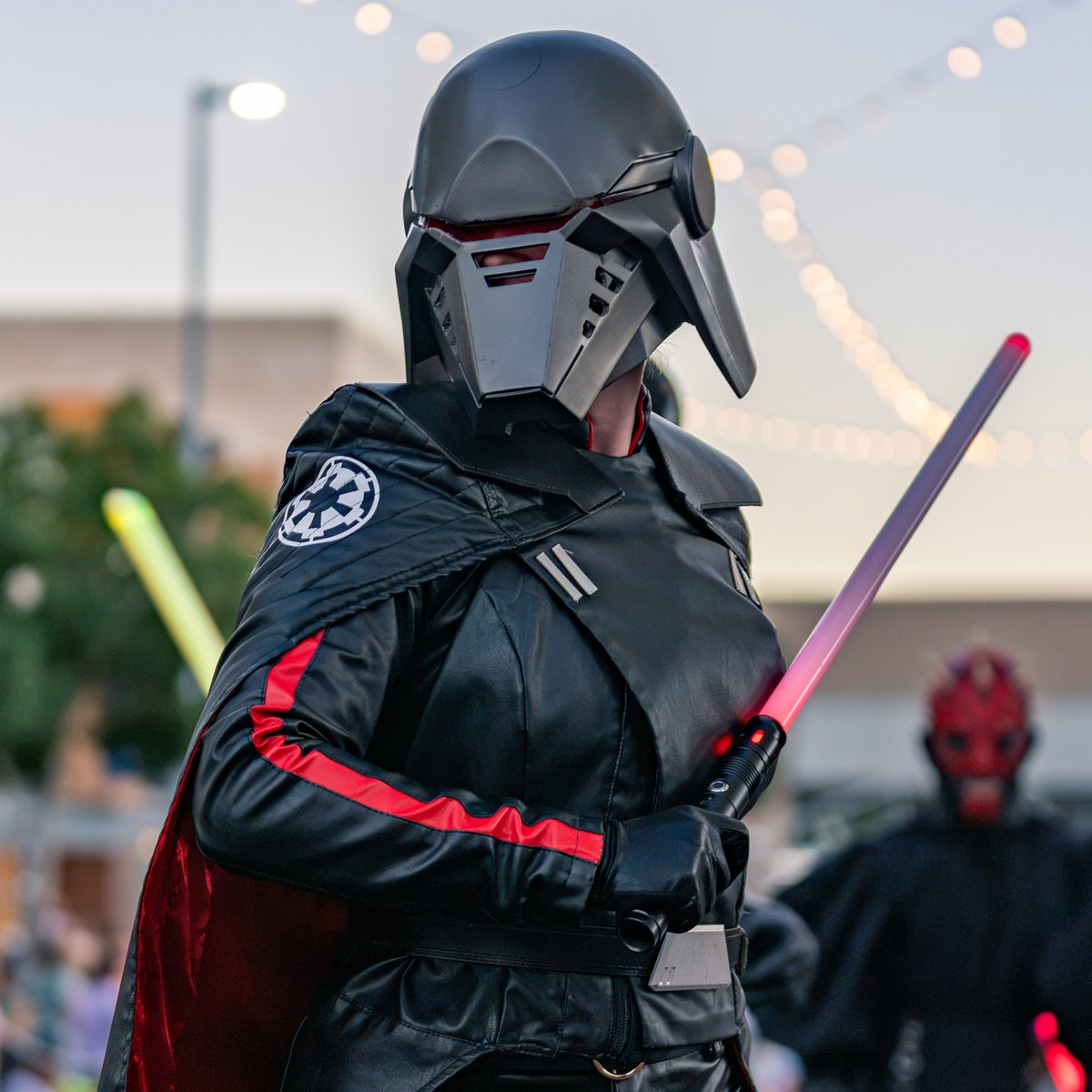 DTSummerlin's tweet photo. One last weekend of mischief! 👻🎃 Catch Parade of Mischief tonight and tomorrow night at 6 p.m. along Park Centre Drive for spooky floats, lively performances and Halloween fun for the whole family, presented by Universal Horror Unleashed. See you there! 🧡 https://t.co/ciUlGnwhrv