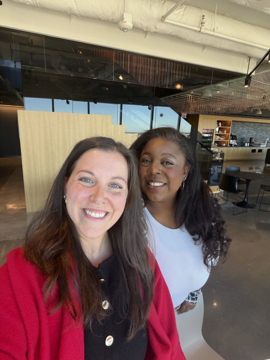 FinancialBrand's tweet photo. Kristin, the Forum's Attendee Concierge and Suzanne, our Attendee Growth Manager, spent the day in Virginia — investing in their own professional development around customer experience and attendee engagement at the Attendee Acquisition Roundtable. https://t.co/KuqhvX2KqN